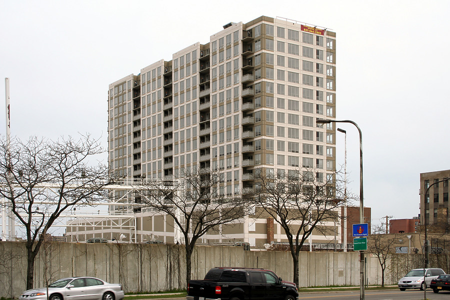 415 Premier Apartments by Daniel Kieckhefer