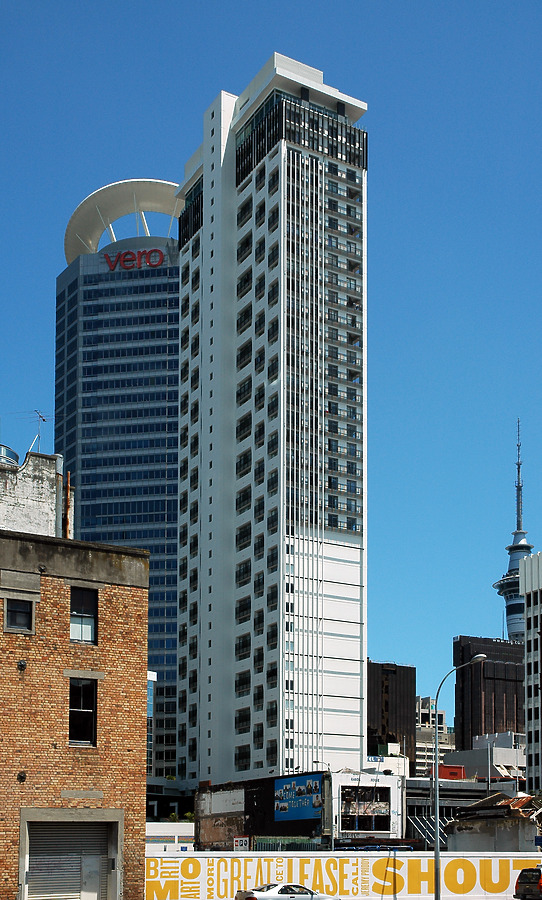 Oaks Residences by Jonathan Smith