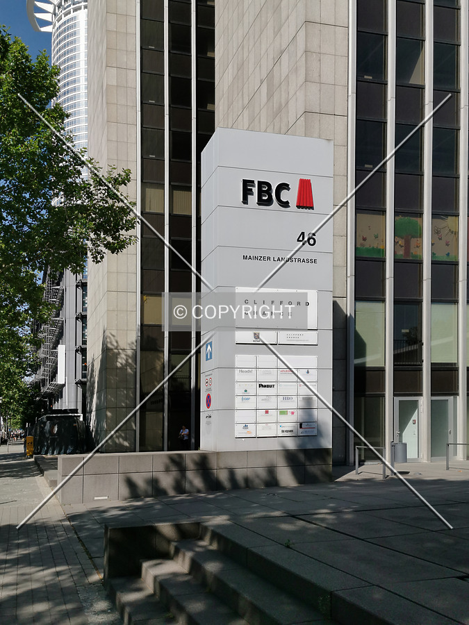 Frankfurter Büro Center by Nephilim