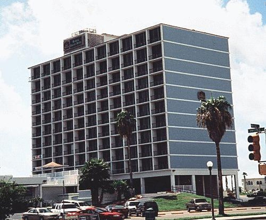 Best Western Marina Grand Hotel by Kevin Lehnhardt