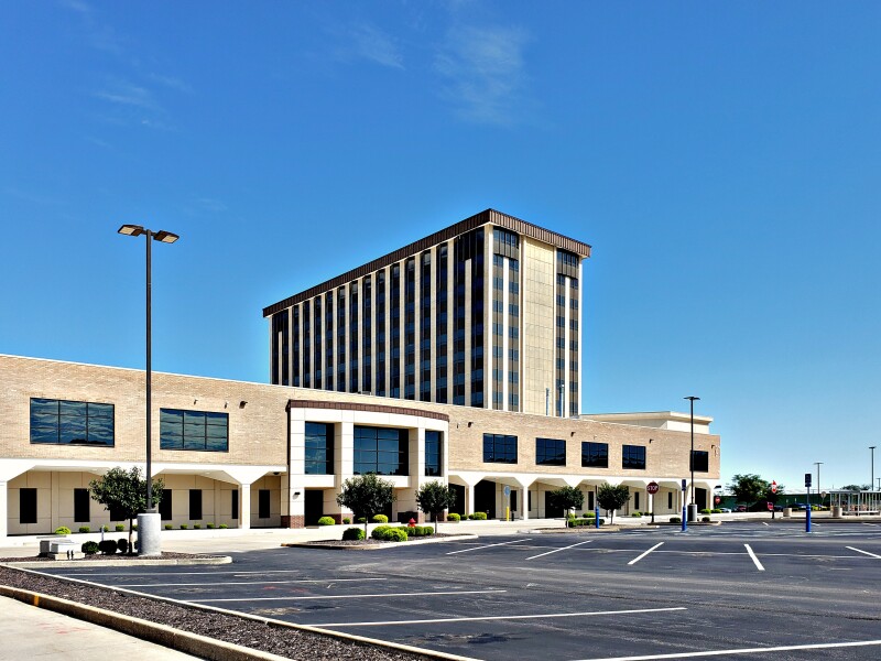 500 Office Tower