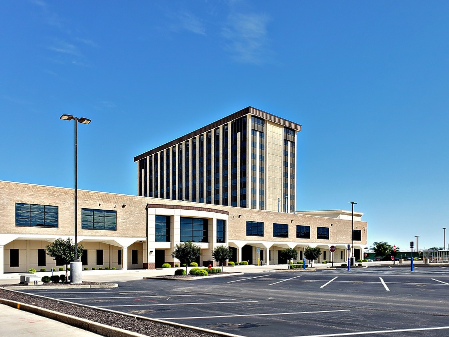 500 Office Tower by Ryan Hildebrand