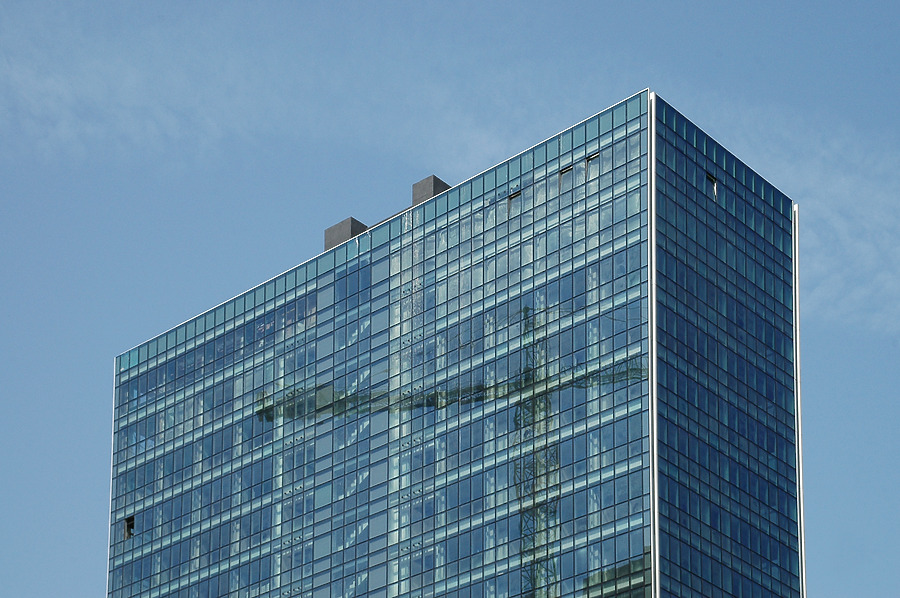 Isozaki Atea I by John Bek