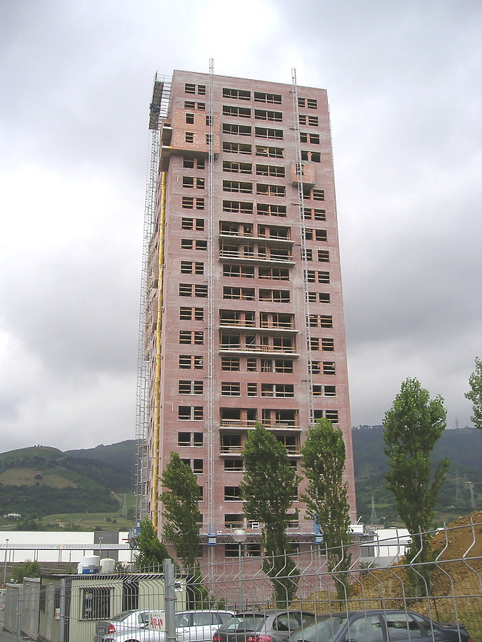 Torre IX by Mikel Allende