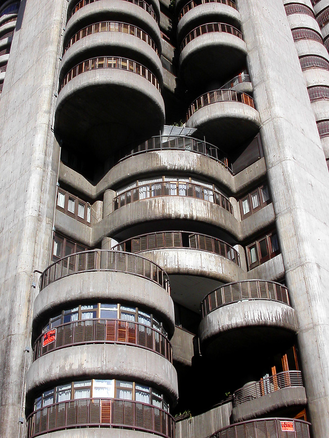 Torres Blancas by Cesar Serrano