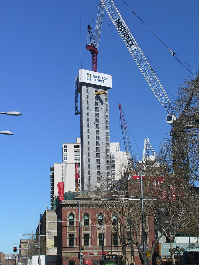 Meriton Tower by John Bek