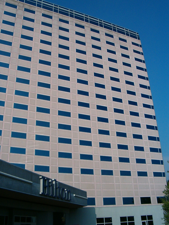 Hilton Atlanta Airport & Towers by Rodney Gunn