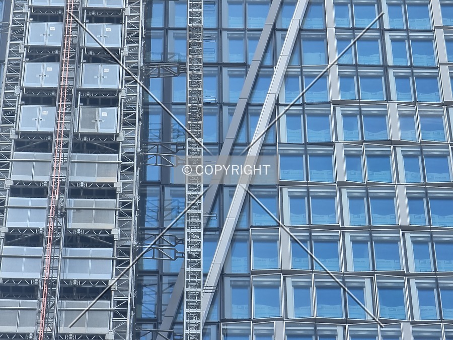 FOUR Frankfurt - Tower 1 by Nephilim