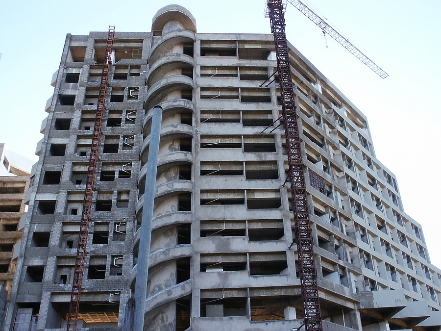 Hospital Metropolitano de Santiago, Torre Norte by Daniel Kieckhefer