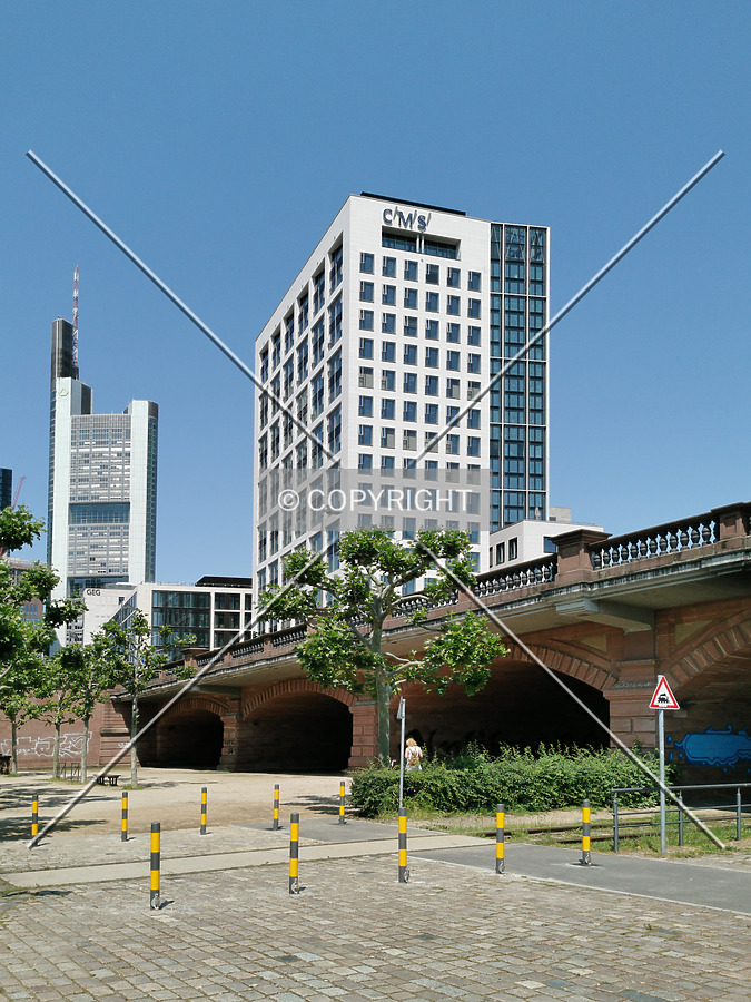 MainTor Panorama by Nephilim