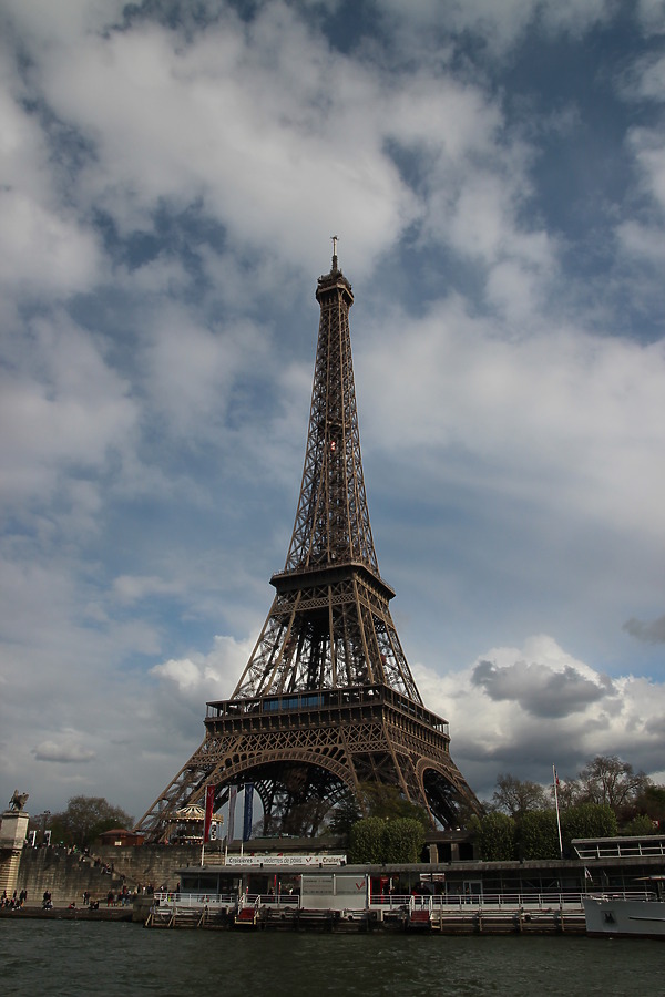 Tour Eiffel by Kjetil Balog