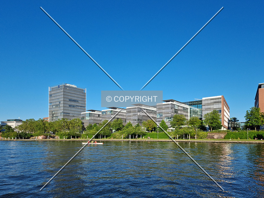 Allianz-Kai by Nephilim