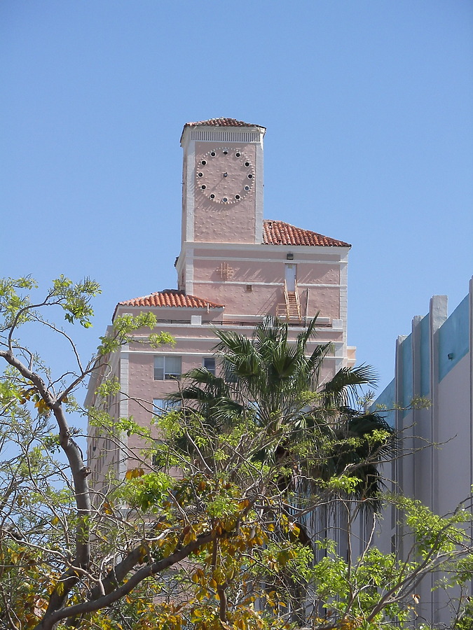 The Blackstone by Rodney Gunn