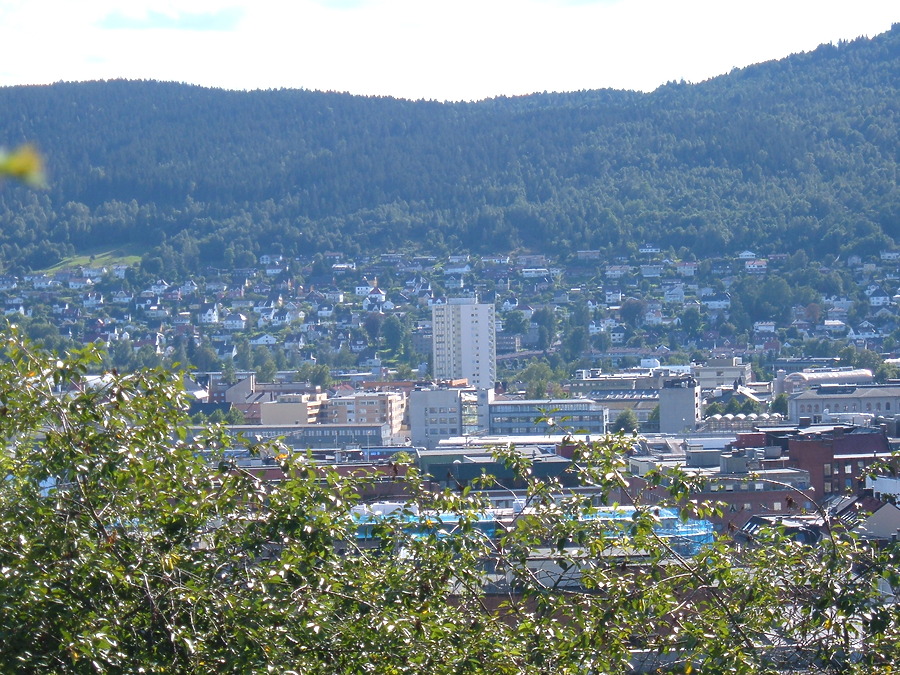 Skistadbygget by Kjetil Balog