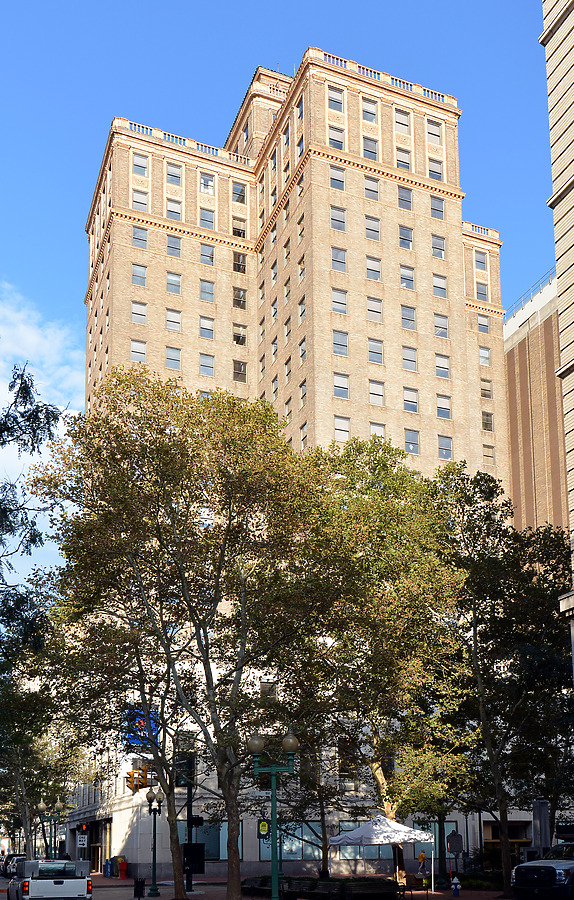 Kanawha Valley Building by John W. Cahill