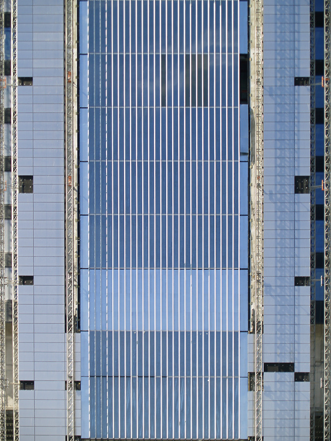 Torre Caja Madrid by Cesar Serrano