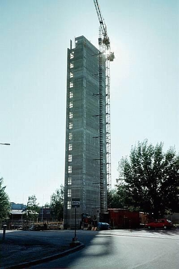 Digia Tower by Tomi Eronen