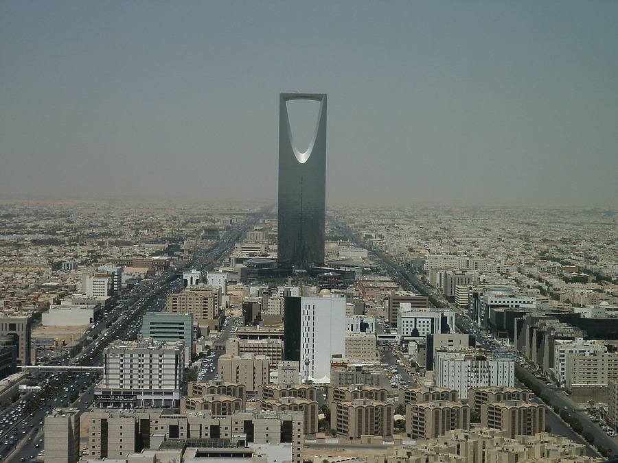 Kingdom Centre by Daniel Kieckhefer
