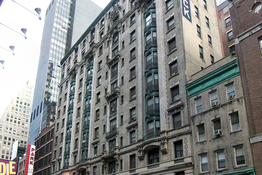 Woodstock Hotel