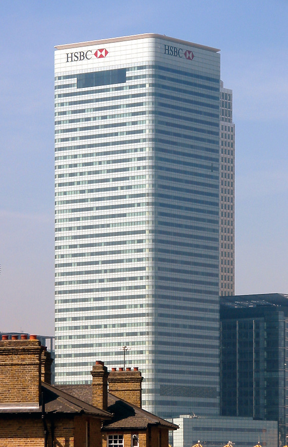8 Canada Square by Jonathan Smith
