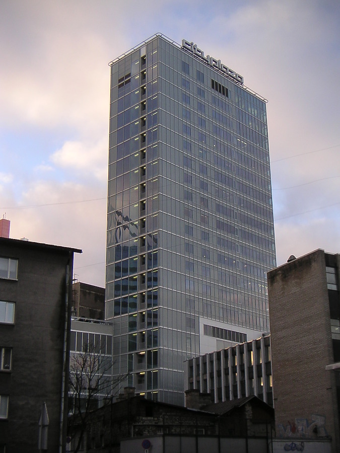 City Plaza by Tomi Eronen
