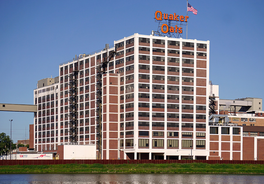 Quaker Oats Plant by Ryan Hildebrand