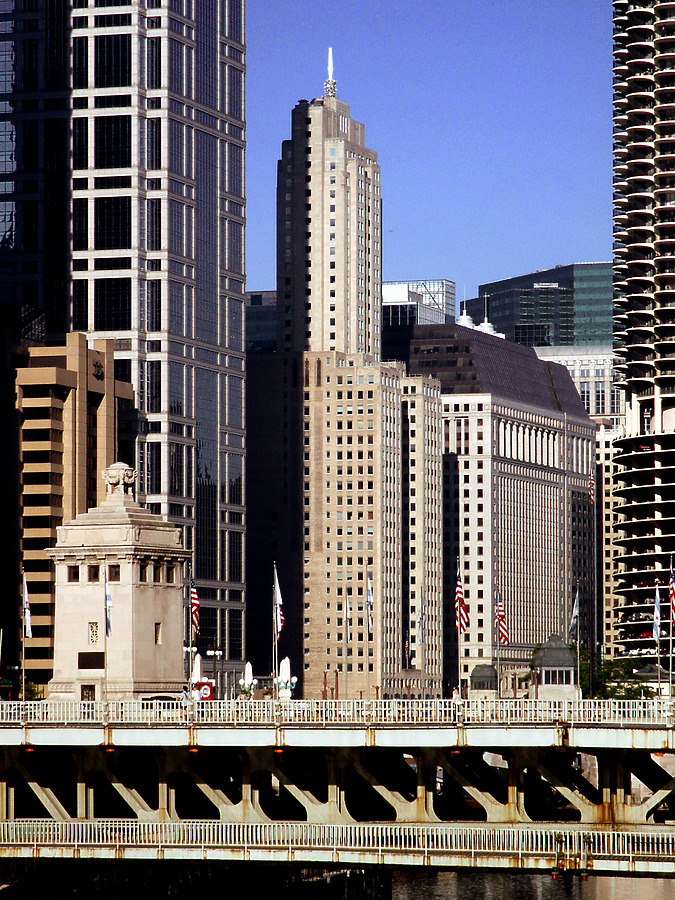 LaSalle-Wacker Building by Daniel Kieckhefer