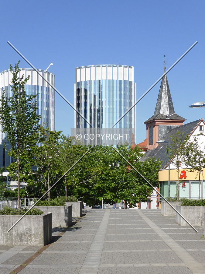 Haus der Wirtschaft - Turm 1 by Nephilim