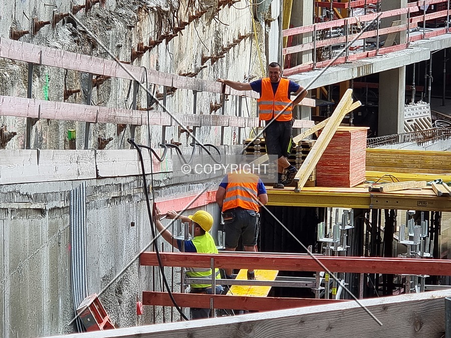 FOUR Frankfurt - Tower 4 by Nephilim