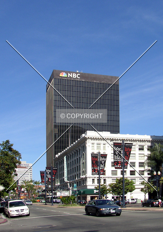 225 Broadway by Chris Patriarca