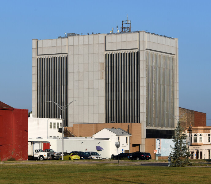 208-057-024