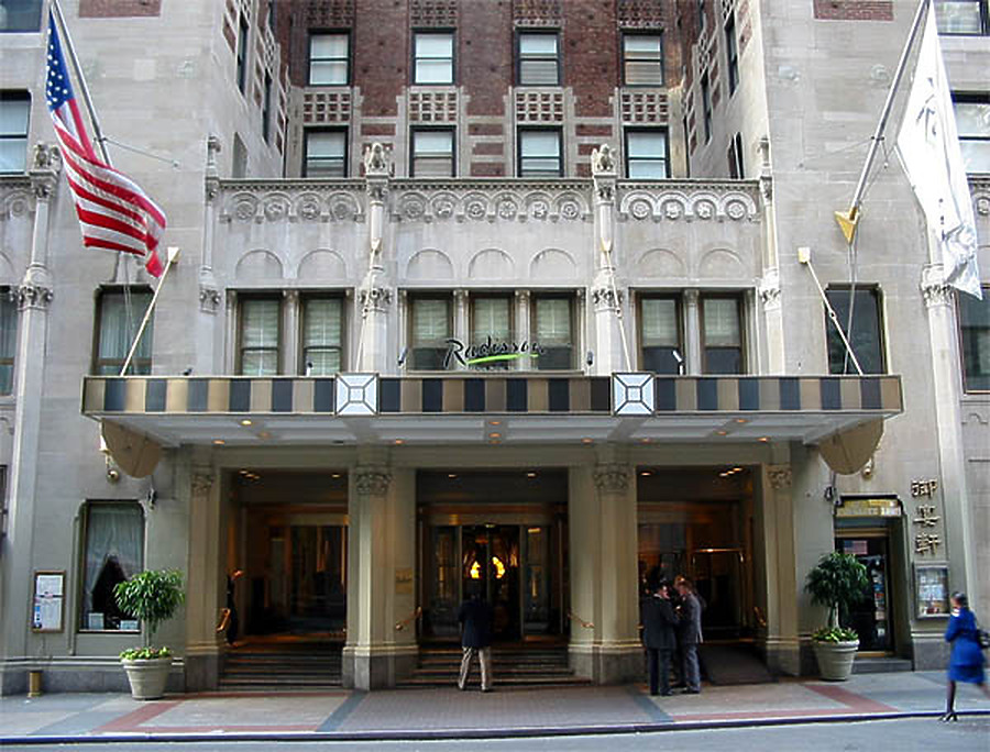 Radisson Lexington Hotel by Scott Murphy