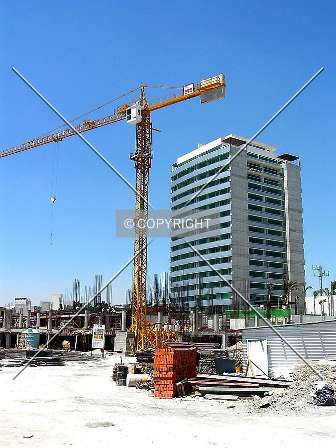Residencial Palmas Torre 2 by Luis Ibáñez