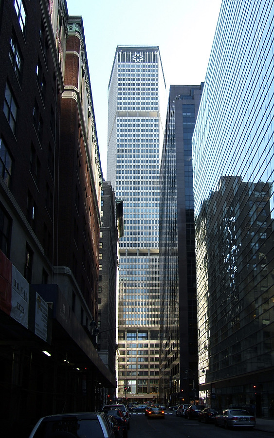 MetLife Building by John Cahill