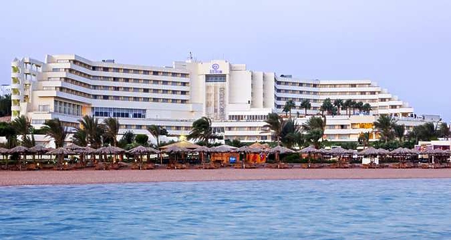 Hilton Hurghada Plaza Hotel by Ryan Hildebrand