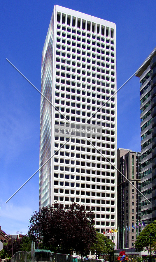 650 California Street by Chris Patriarca