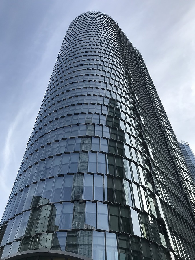 Tour Alto by Vincent Montcuit