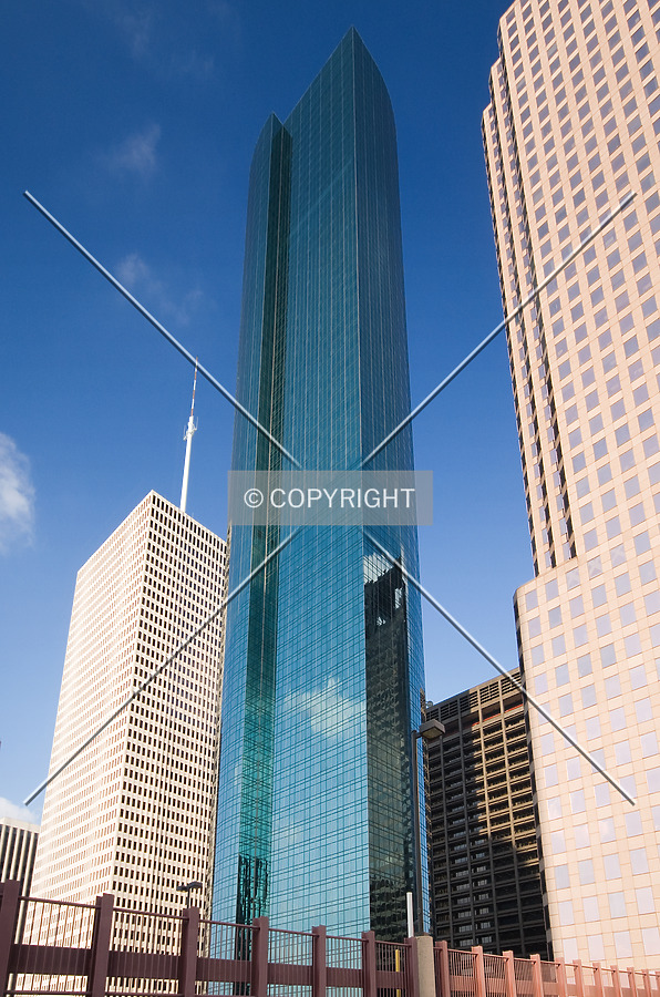 Wells Fargo Plaza by Serdica