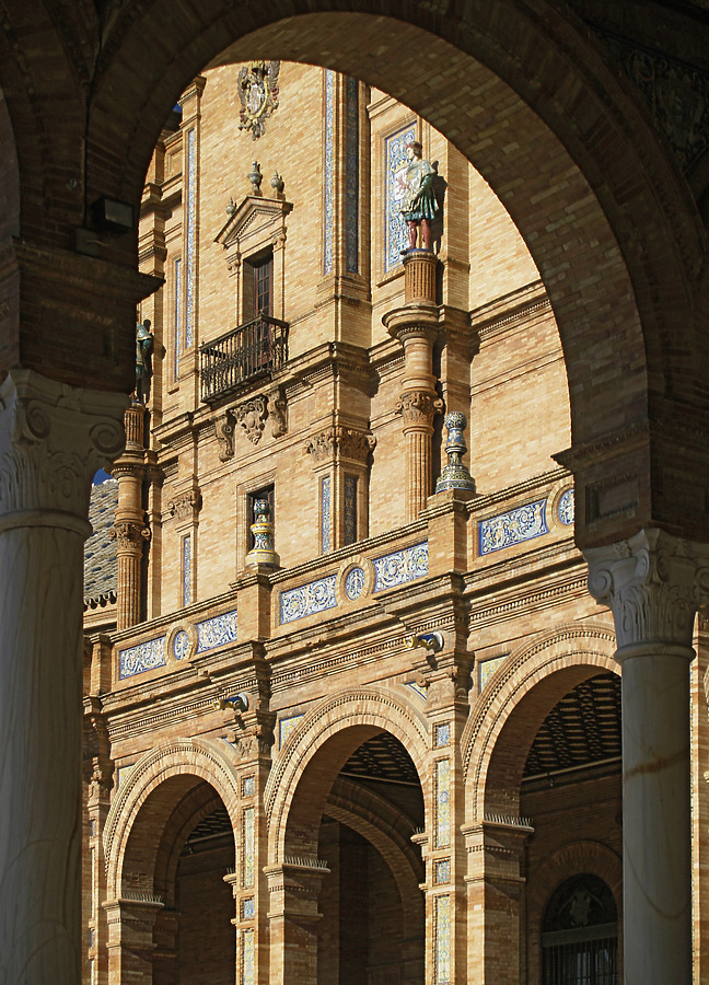 Palacio de España by Cesar Serrano