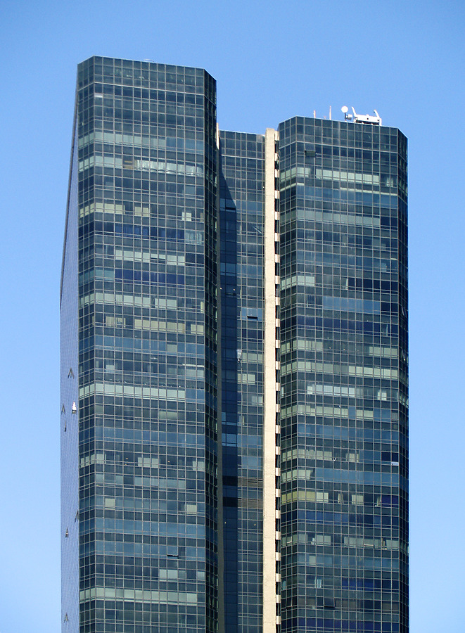 Centro Candido Mendes by Cesar Serrano