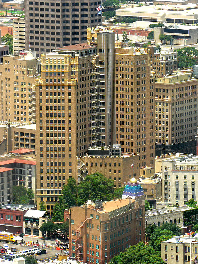 Nix Professional Building by Kevin Lehnhardt