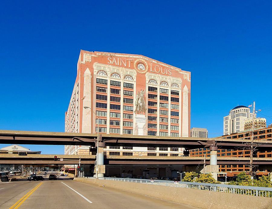 OYO Hotel St. Louis Downtown City Center by Ryan Hildebrand