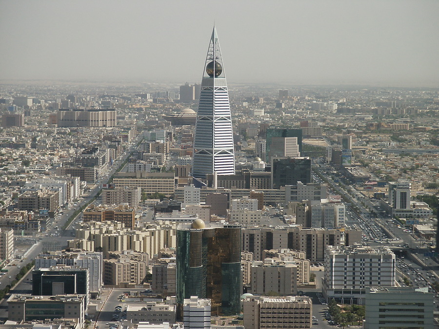 Al Faisaliyah Center by Daniel Kieckhefer
