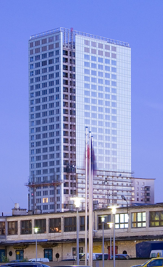 Hilton Warsaw by Pavel Toczynski
