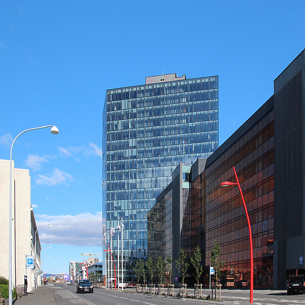 Höfðatorg Torre 1 by Kjetil Balog