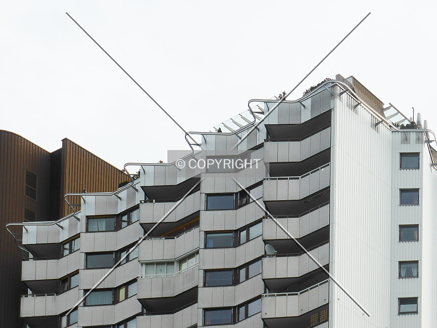 Wohnpark Alterlaa - Block C5-C8 by Nephilim