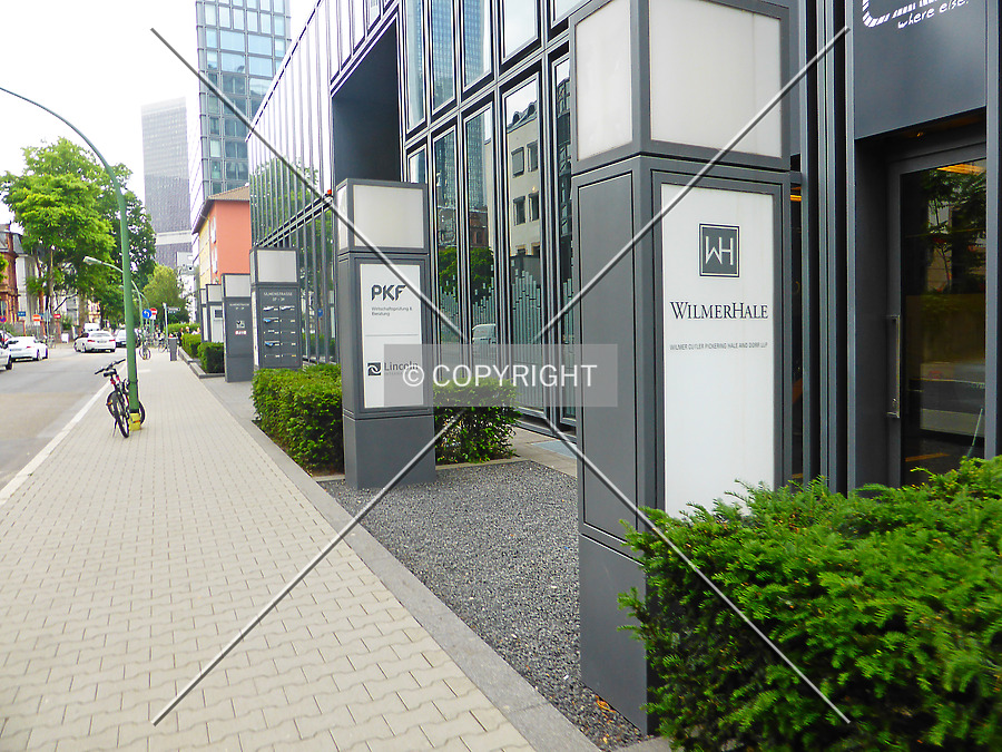 Romeo & Julia by Nephilim