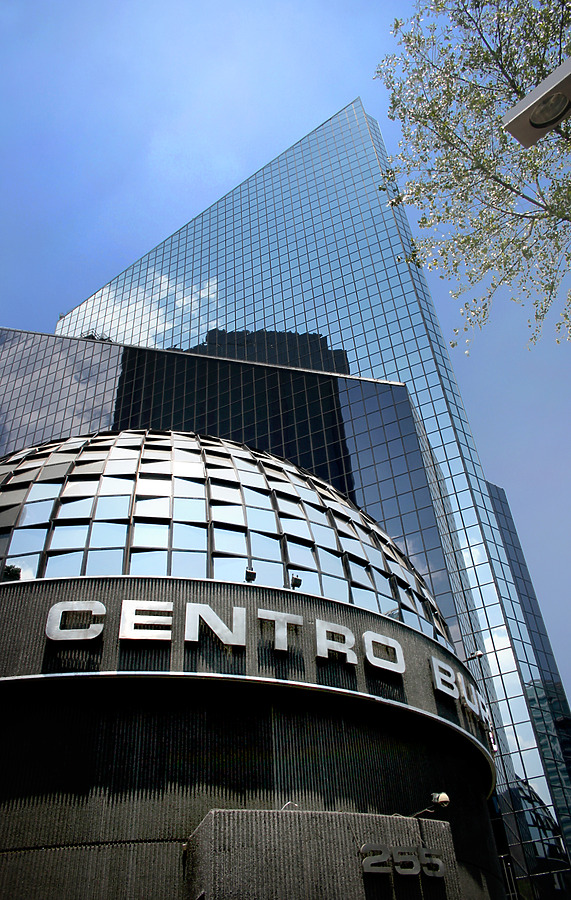 Centro Bursátil by Jim Schwartz