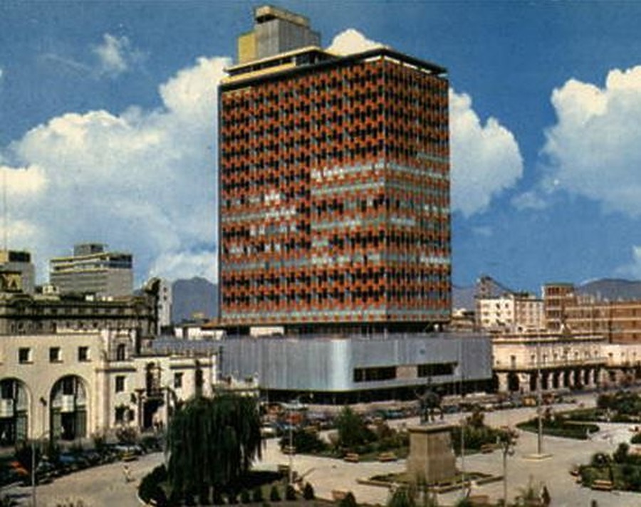 Condominio Acero Monterrey by Delfino Olivia