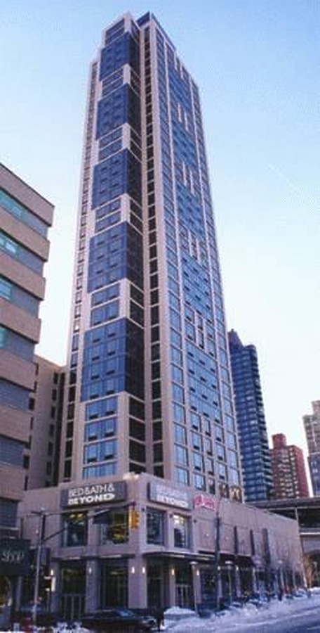 Bridge Tower Place Condominiums by Scott Murphy